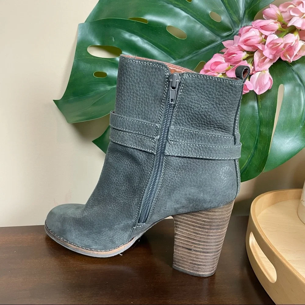 Lucky Brand Latonya stacked heel boots in storm gray Sz 9M - Picture 8 of 12